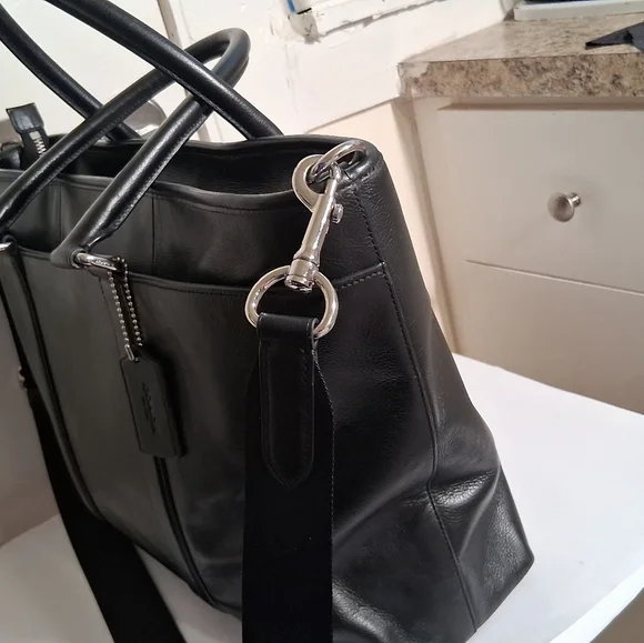 Authentic black leather coach Businessbriefcase.